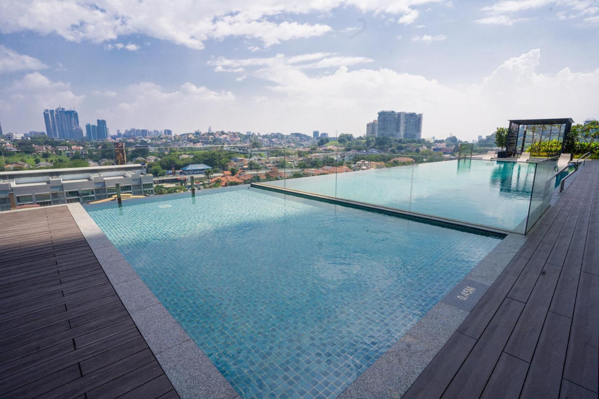 Societe Suites By Ihost Global Kuala Lumpur Buitenkant foto