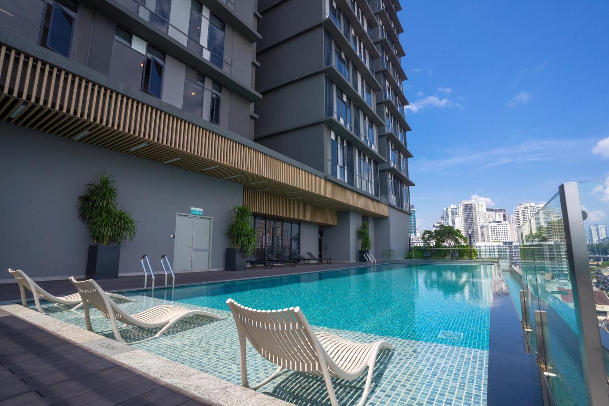 Societe Suites By Ihost Global Kuala Lumpur Buitenkant foto