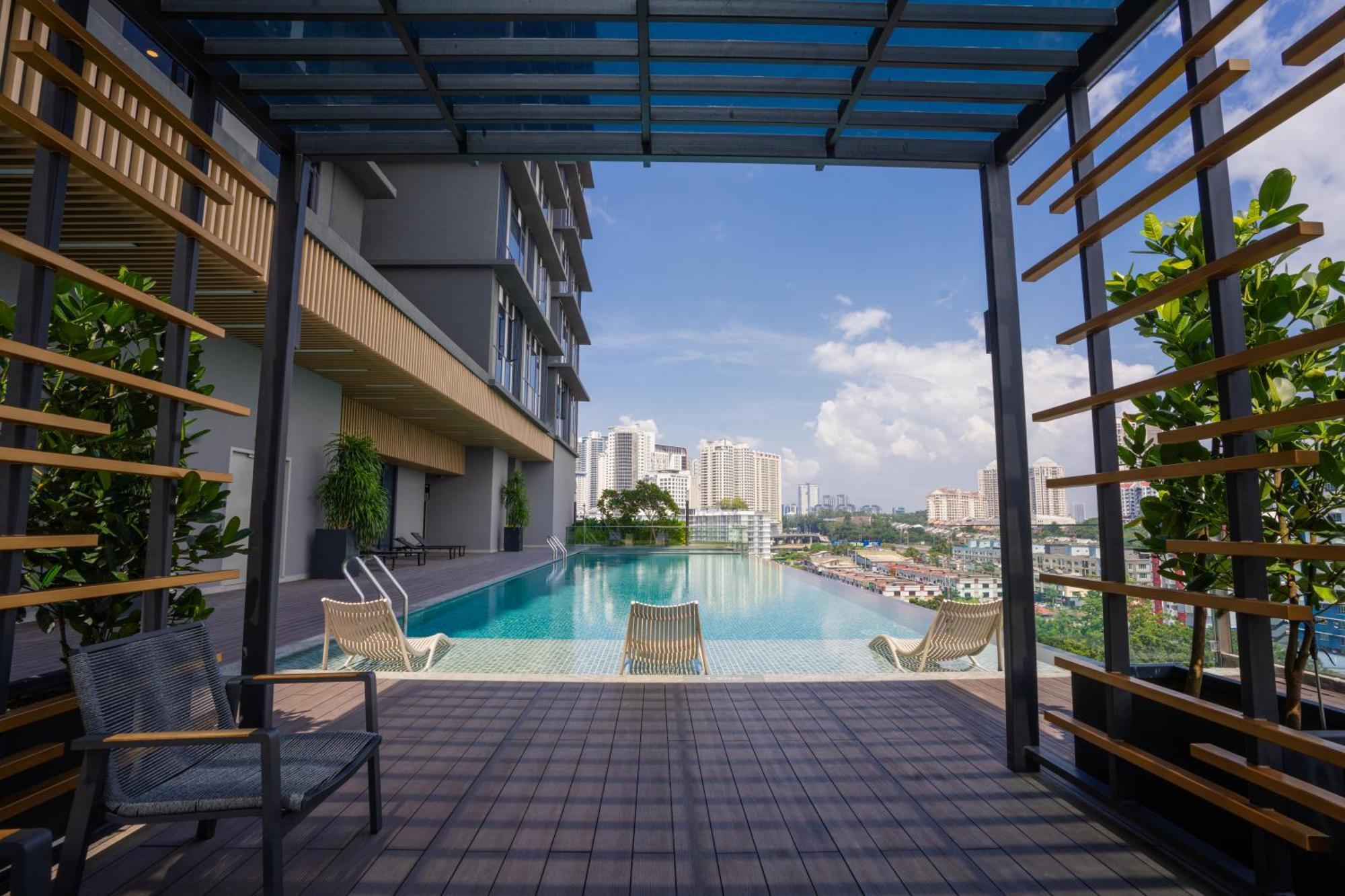 Societe Suites By Ihost Global Kuala Lumpur Buitenkant foto